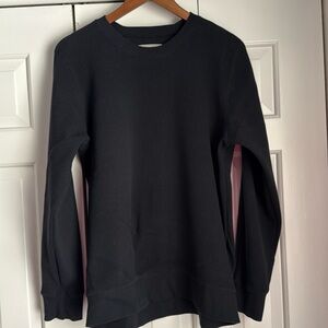 Everlane men’s medium black waffle knit crew